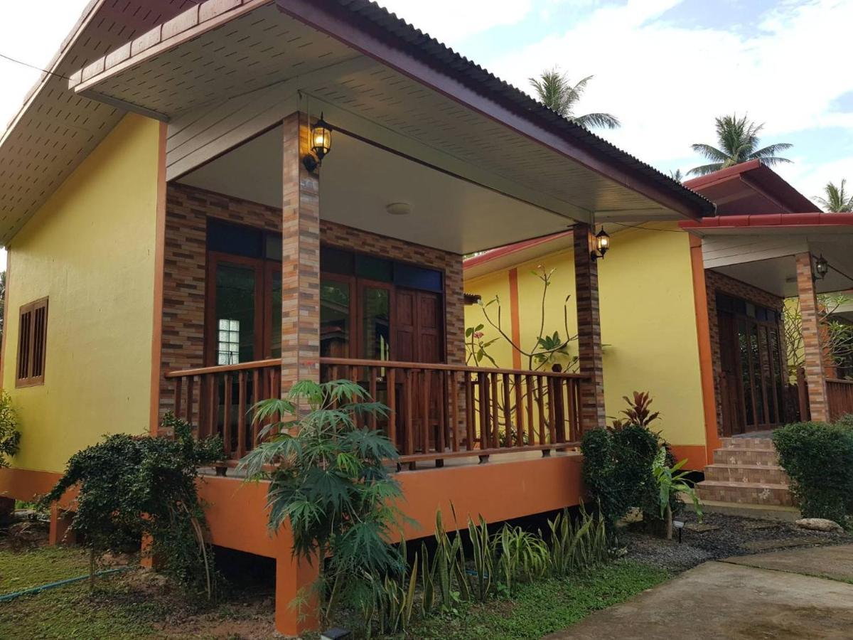 Coconut Corner Vila Ko Yao Noi Exterior foto