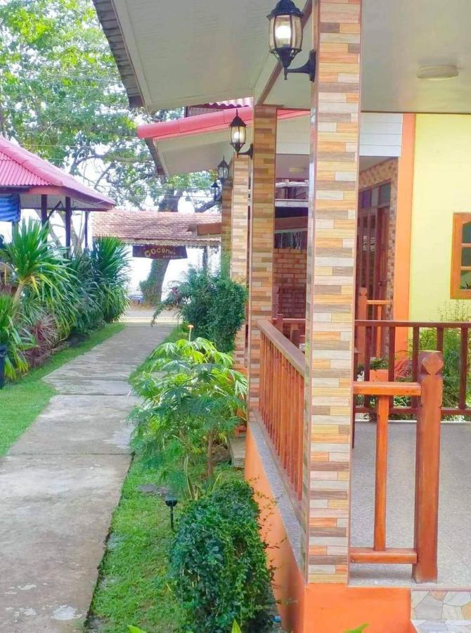 Coconut Corner Vila Ko Yao Noi Exterior foto