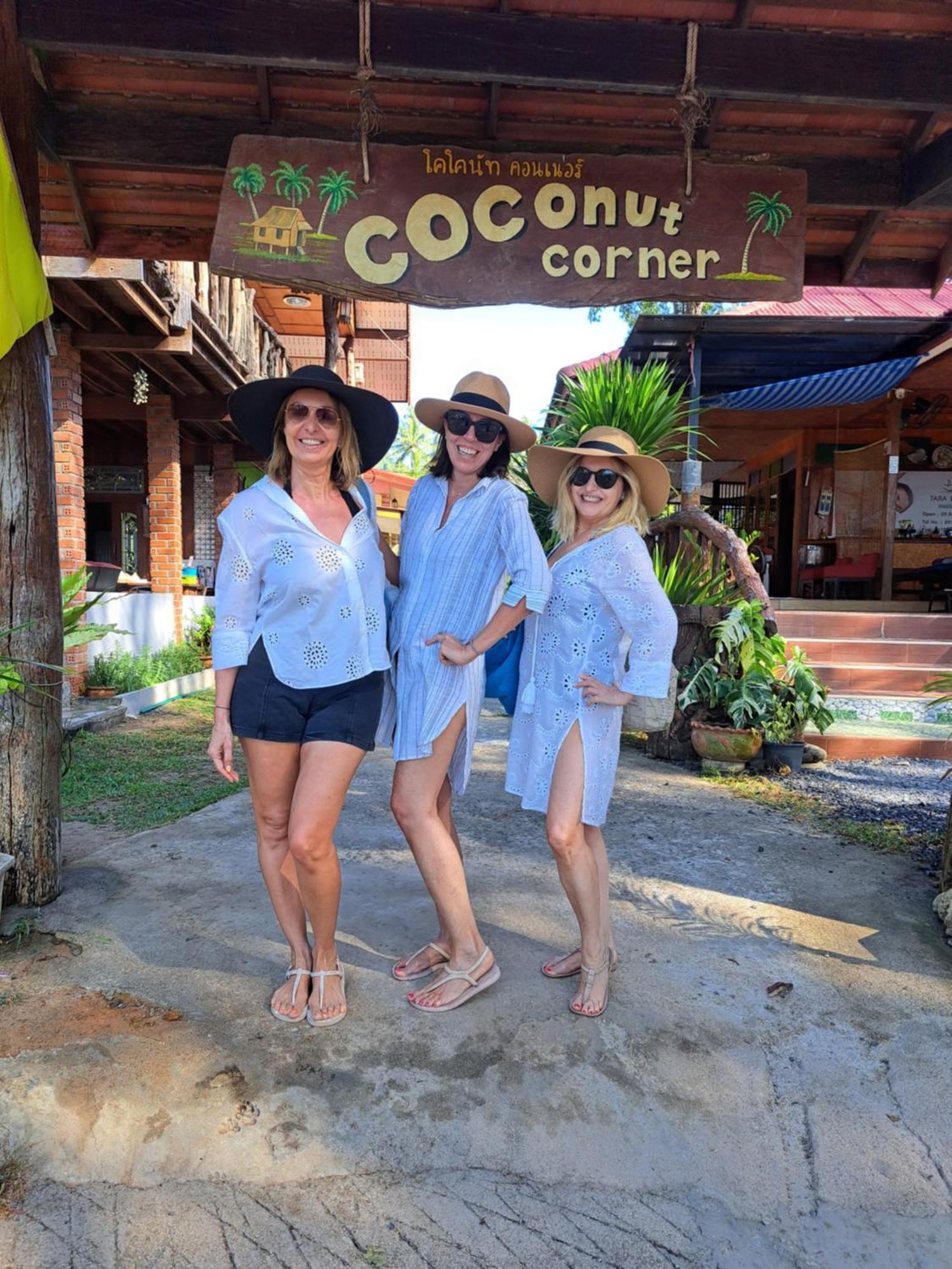 Coconut Corner Vila Ko Yao Noi Exterior foto